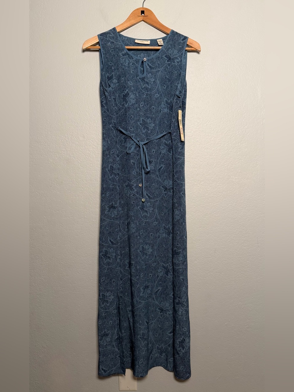 NWT 100% silk Slate Blue Paisley Maxi Dress with Tie Waist
